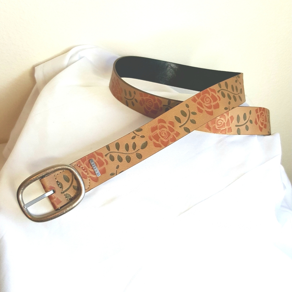 Relic womens floral design tan belt size L